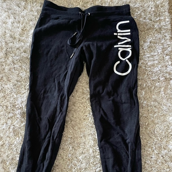 Calvin Klein joggers - Picture 4 of 4
